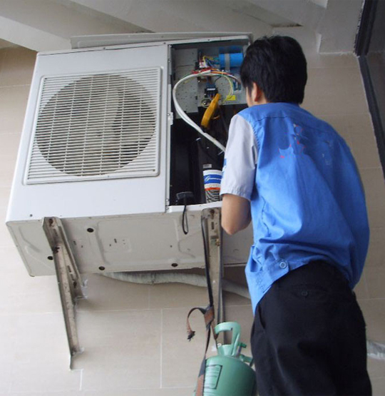 港南空调开机无反应维修